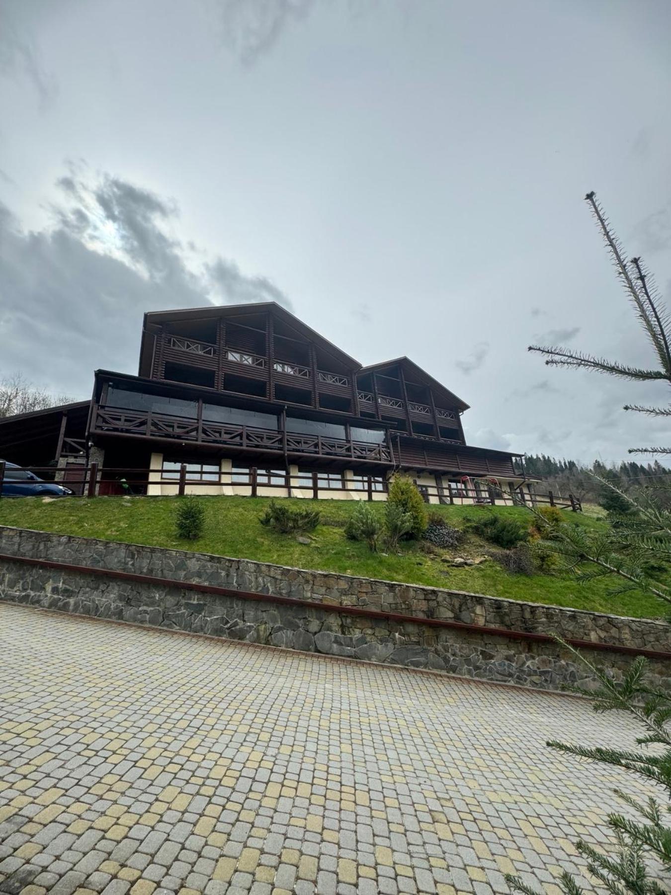 Hotel Georgiy Oryavchyk Exterior foto